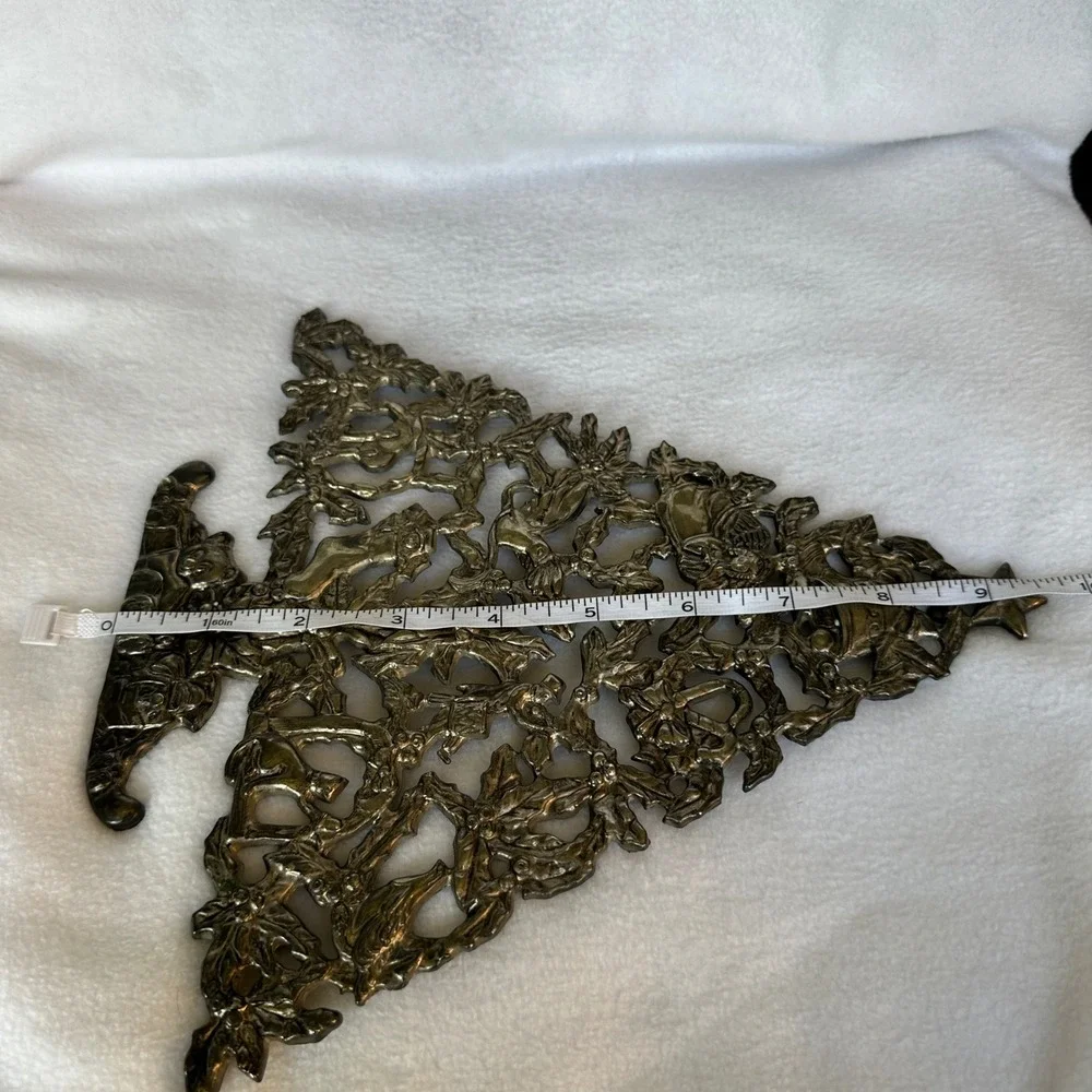 Vintage‎ Silver Metal Filigree Christmas Tree Wall Hanging Tabletop Decor Ornate